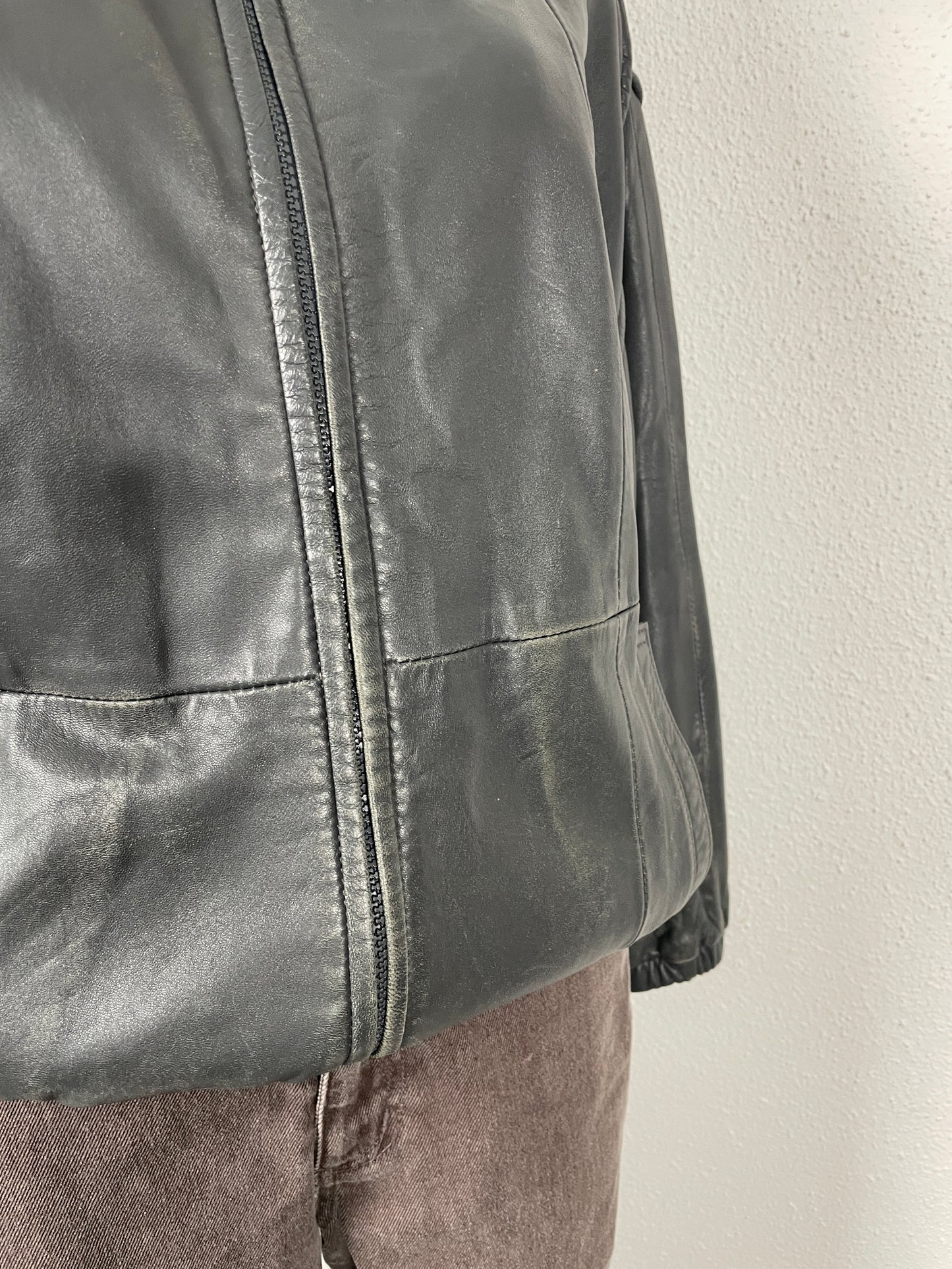 Vintage 90s grey leather bomber jacket
