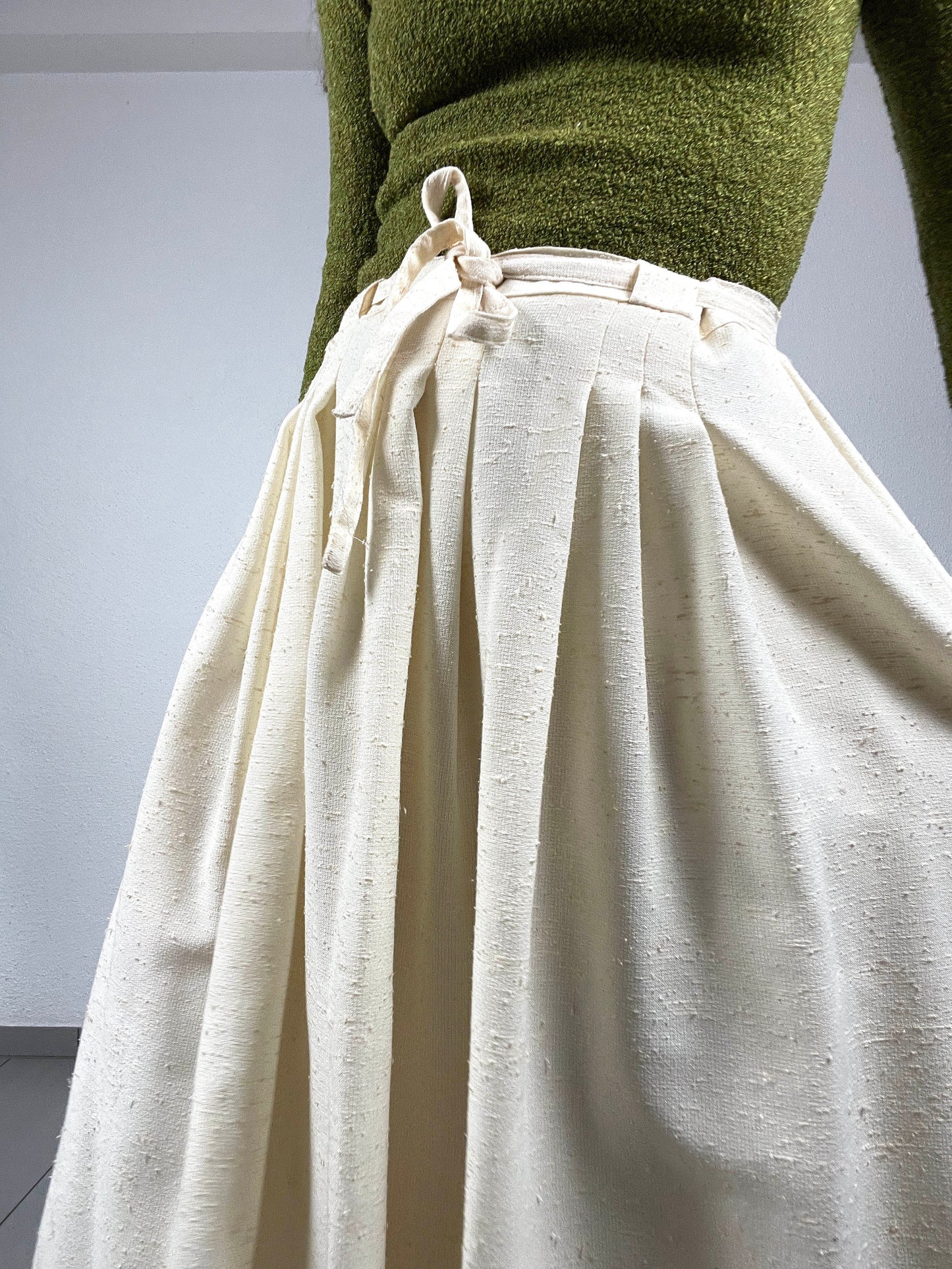 Vintage 90s High-Waisted Skirt