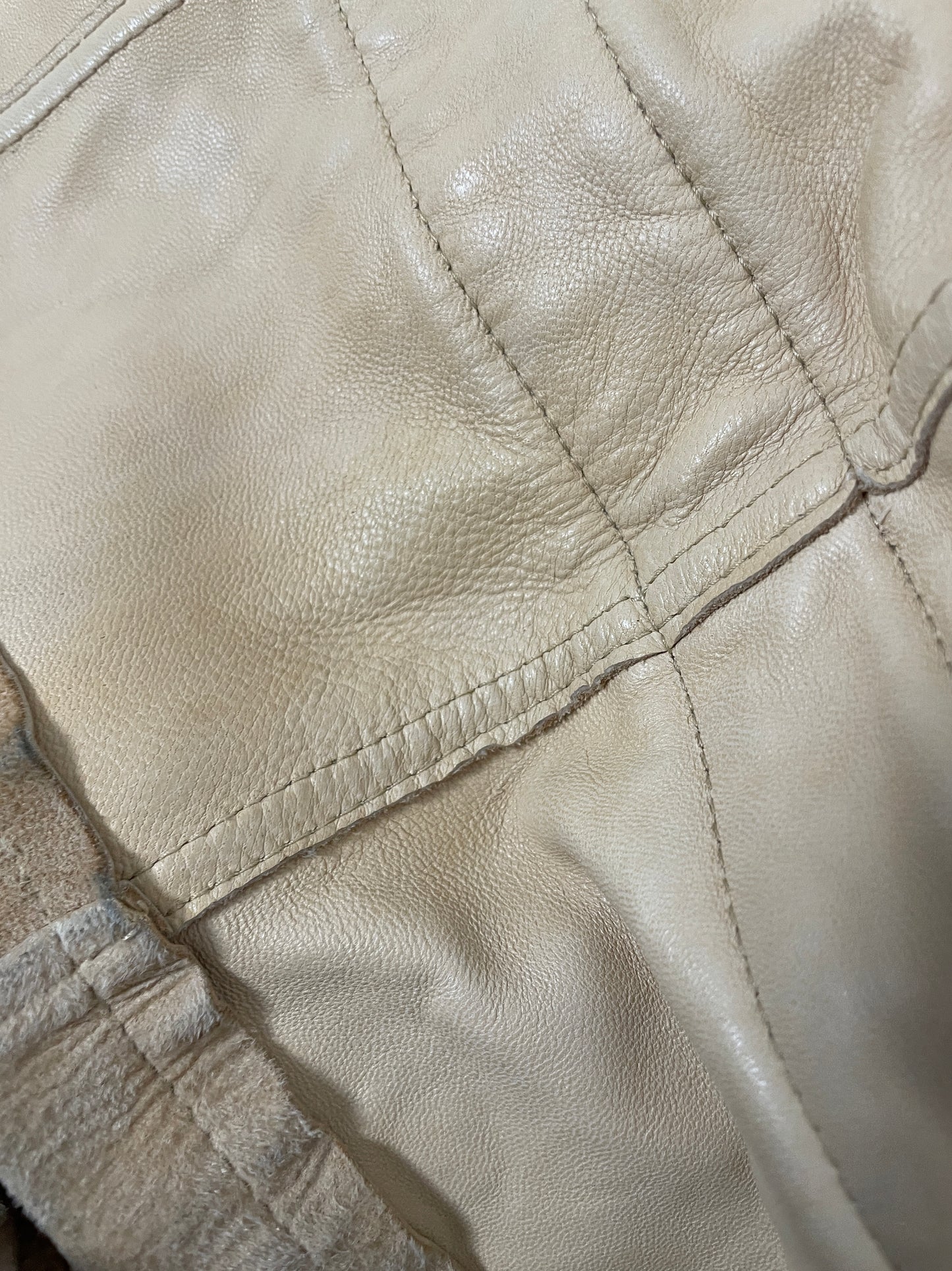 Beige vintage 2000s soft suede fitted jacket