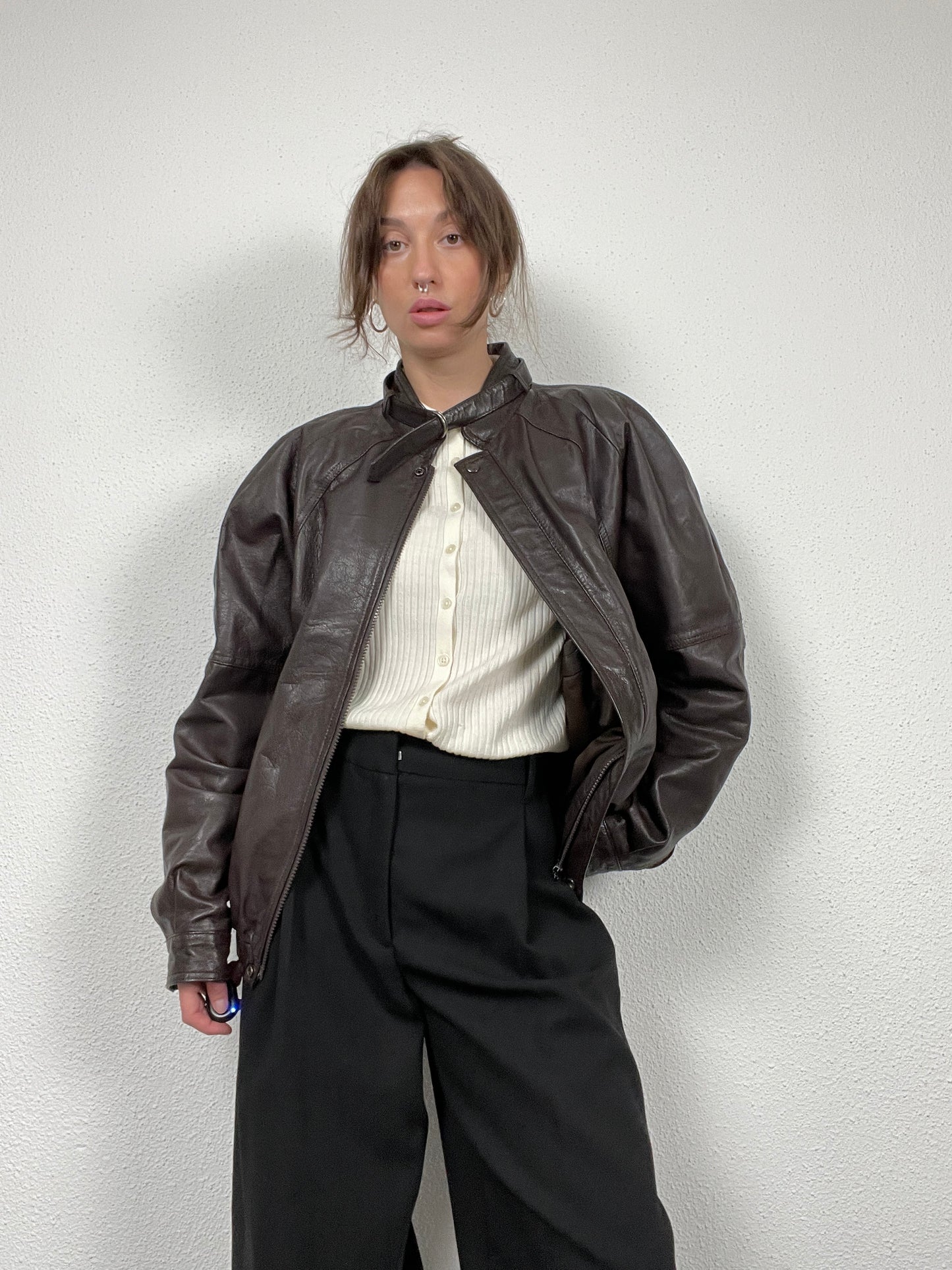Vintage 80s hard leather brown bomber jacket