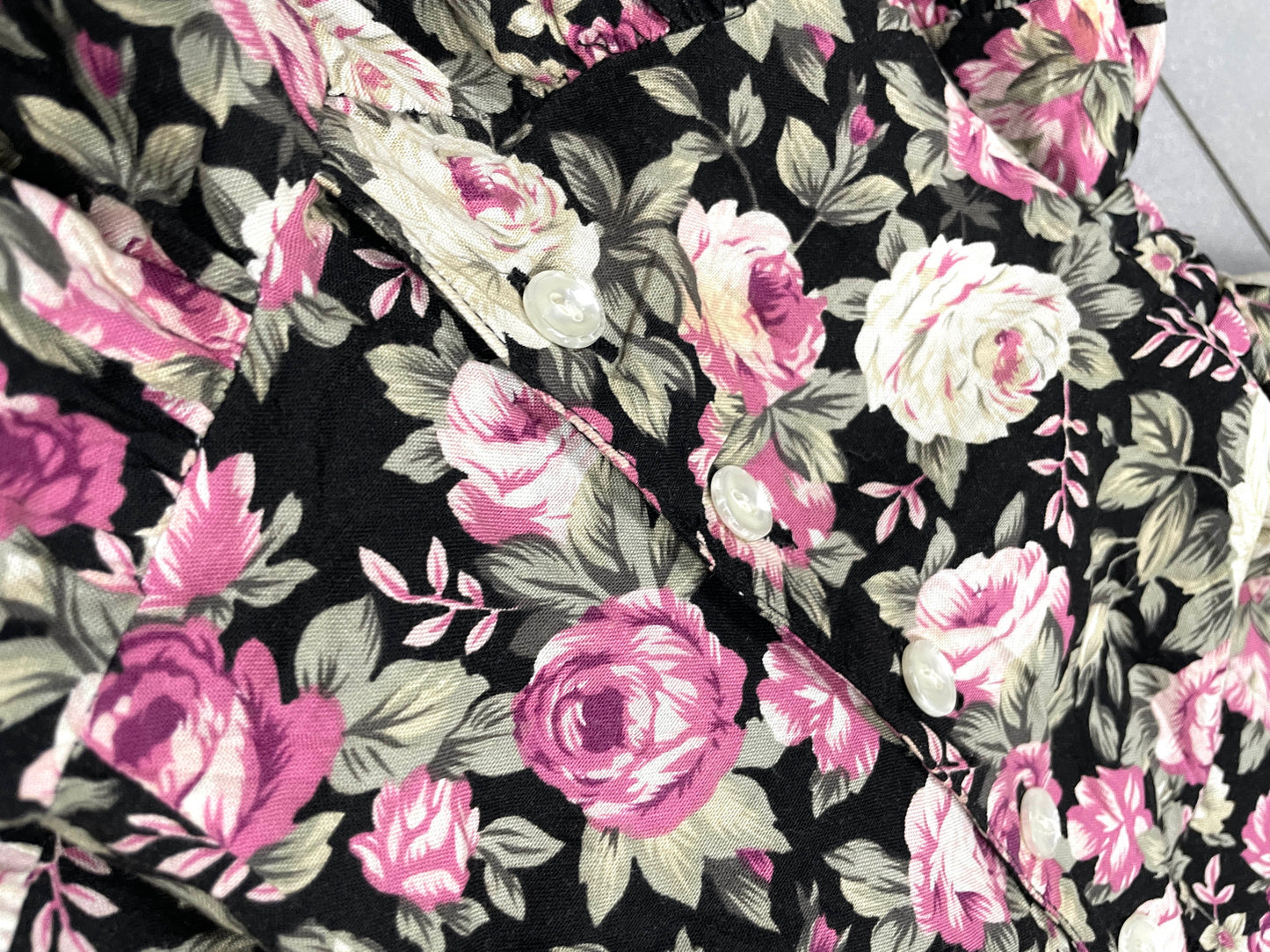 Vintage 80s Floral Midi Dress with Lace Collar