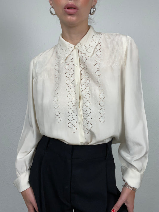 Vintage 1980s Silk Blouse with Broderie Anglaise Cutwork – Size M