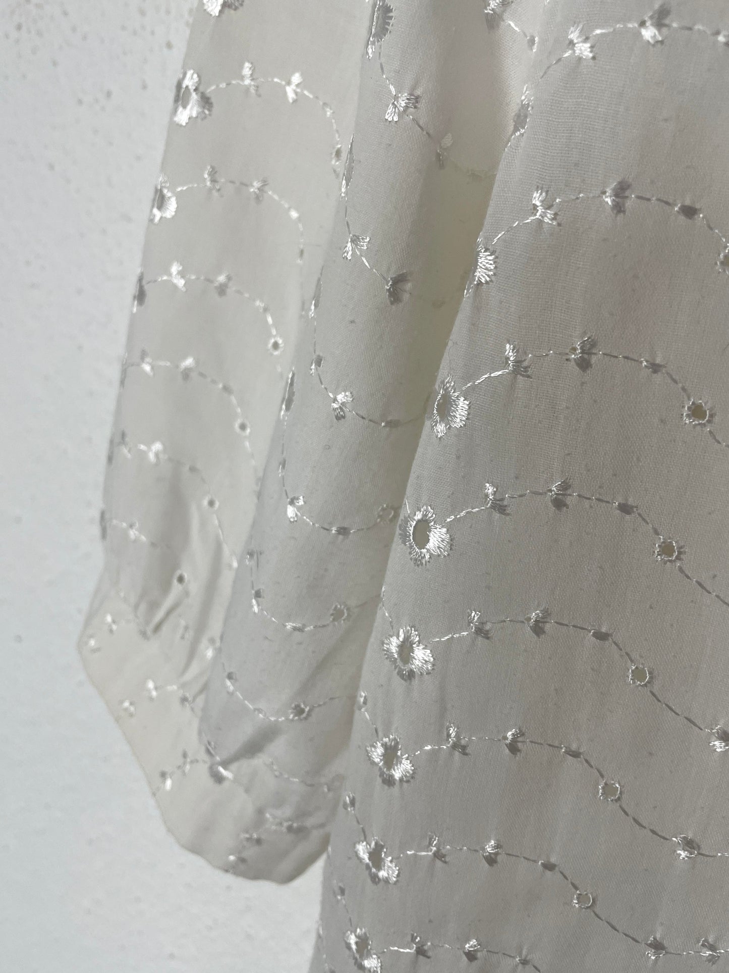Vintage White Embroidered Blouse