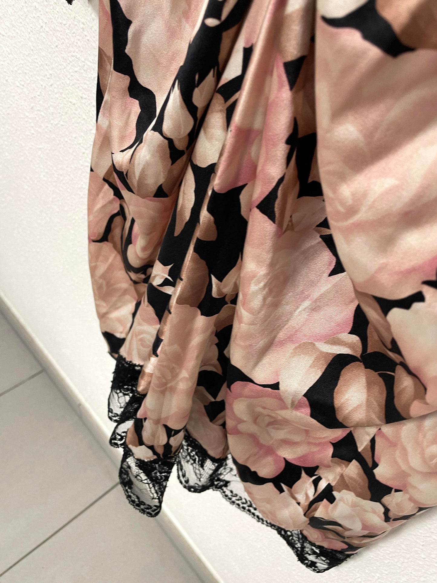 Vintage Roccobarocco Rose Midi Dress