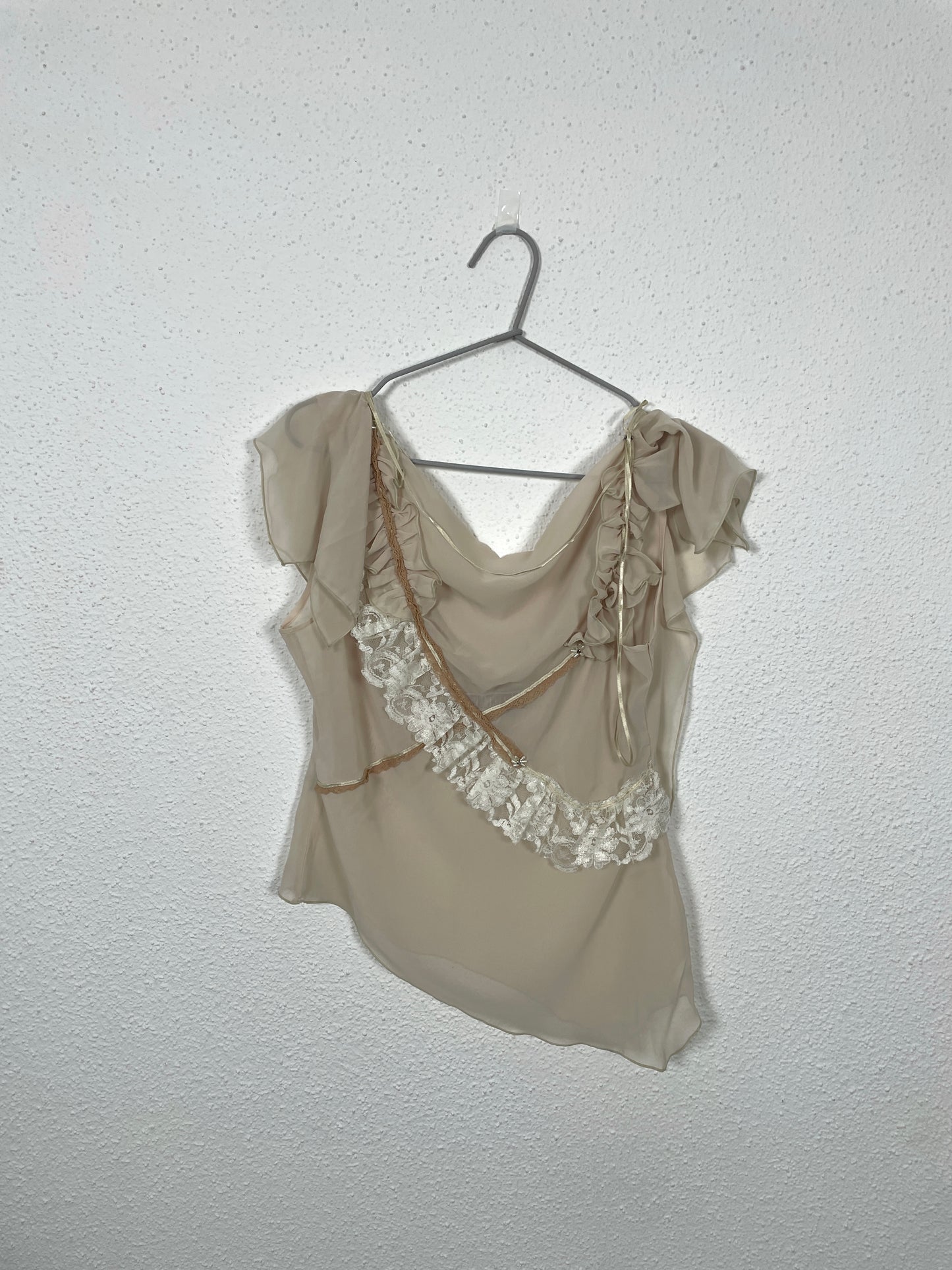 Vintage Y2K Terra Vermelha Ruffle Lace Blouse