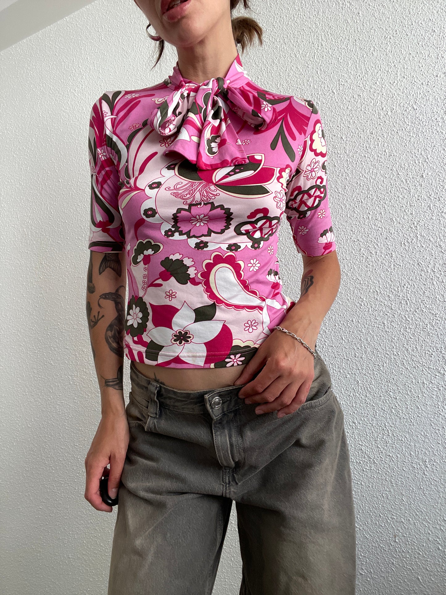 Y2K Pink Psychedelic Bow Top – More & More