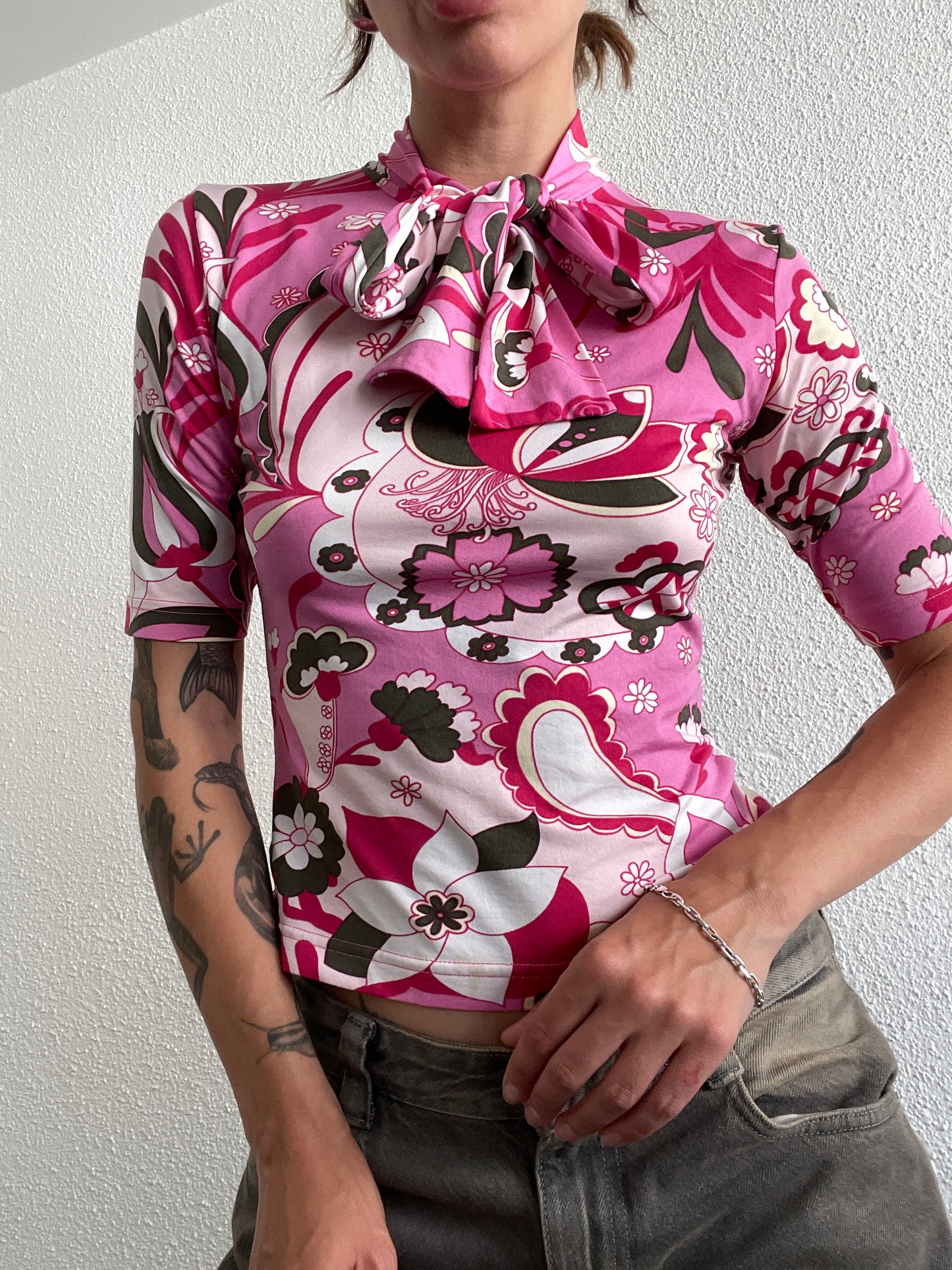 Y2K Pink Psychedelic Bow Top – More & More