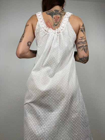 White Cotton Sleeveless Dress with Lace and Bow