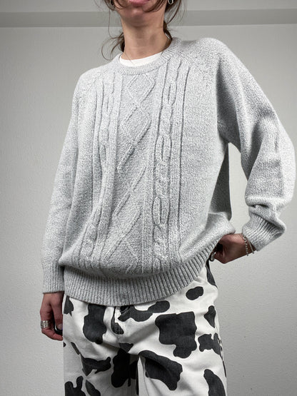 Vintage 1990s light grey cable-knit sweater