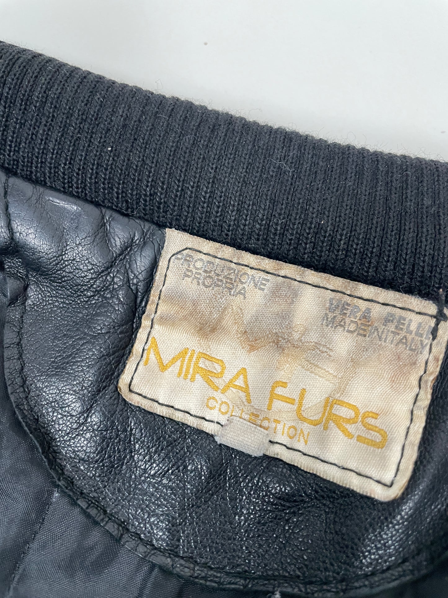 Vintage Y2K 2000s black leather jacket