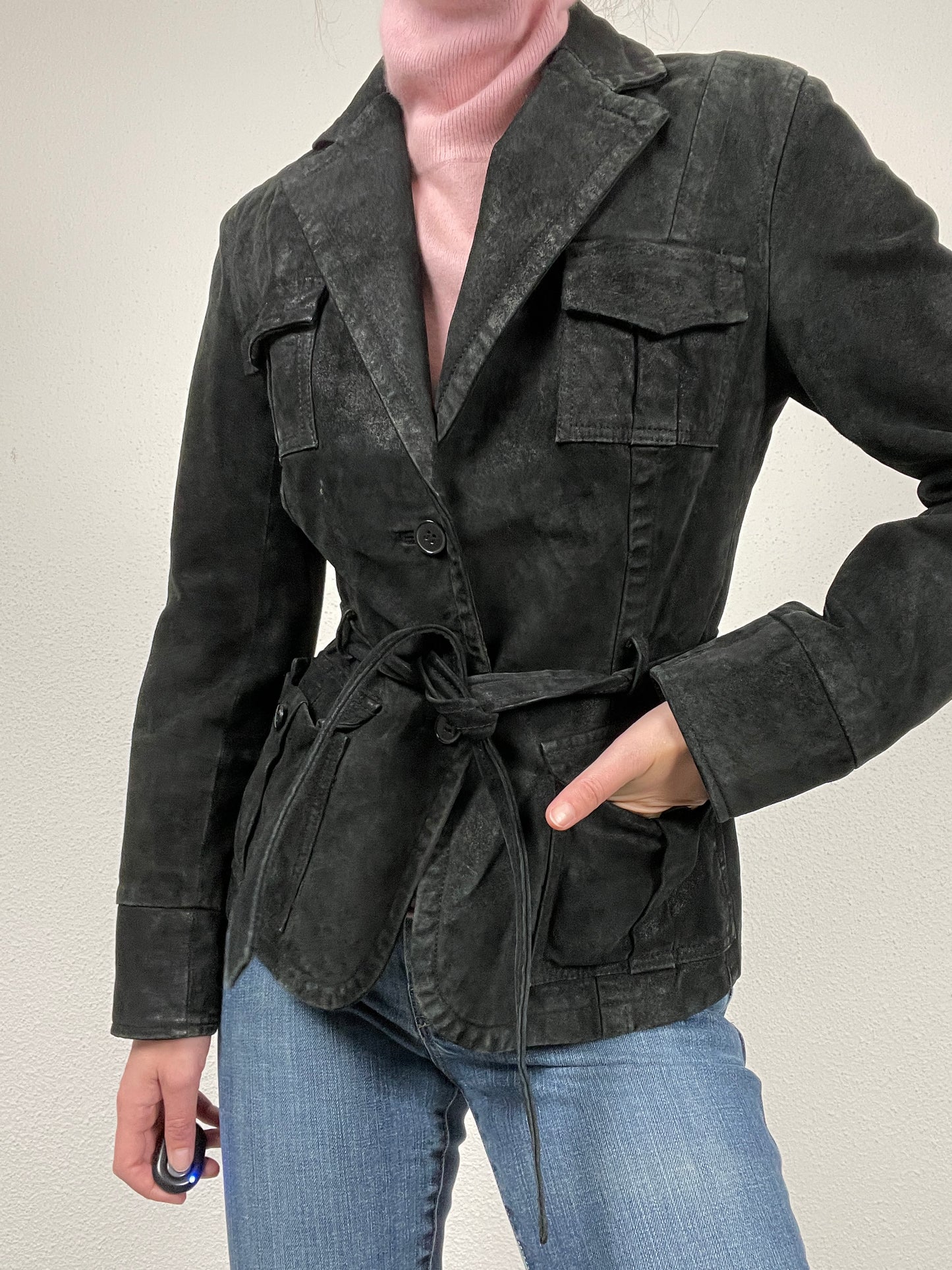 Vintage Y2K black suede jacket with a belt