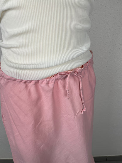 Vintage Y2K Pink Linen Skirt with Ruffle Hem
