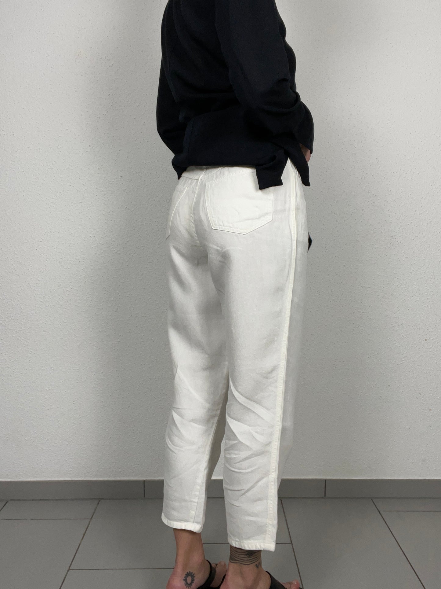 Vintage MaxMara White Linen Blend Trousers – Made in Italy