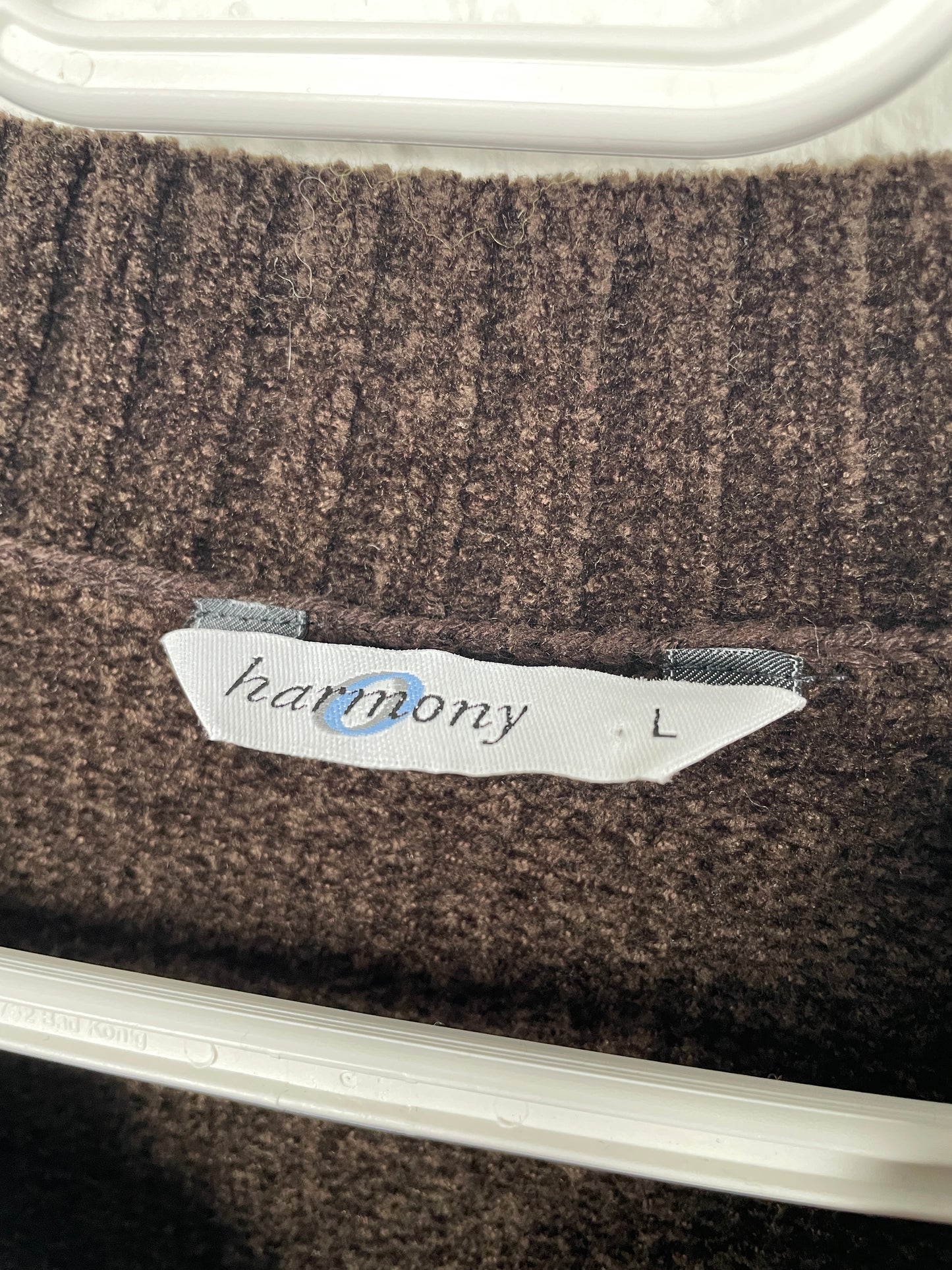 Vintage 1990s brown V-neck sweater by Harmony