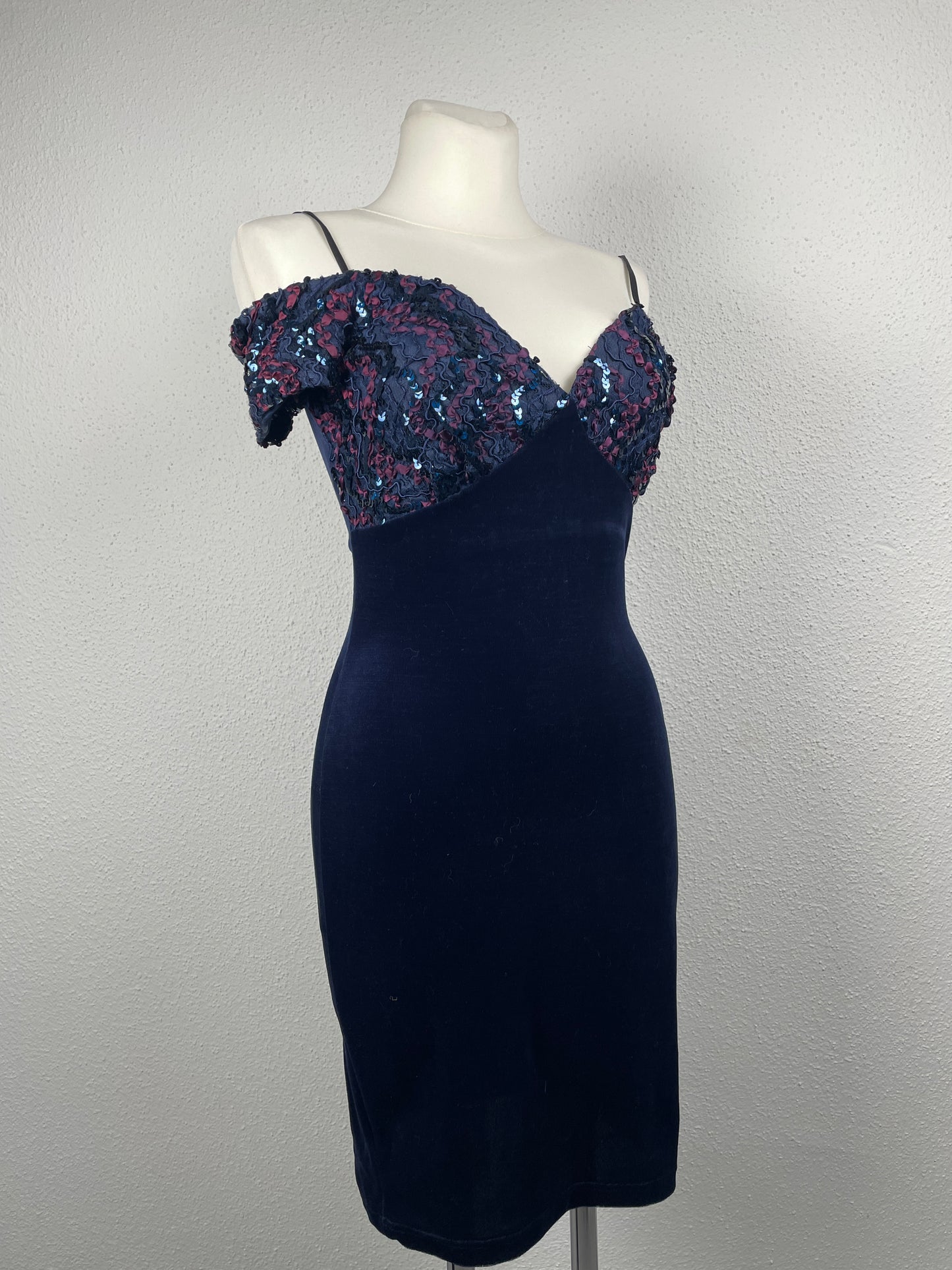 Late 80s / early 90s vintage Lagenes velvet sequin cocktail dress.