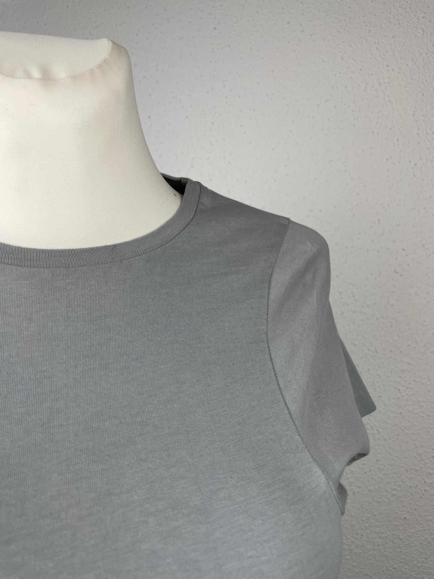 Totême Curved Seam Tee