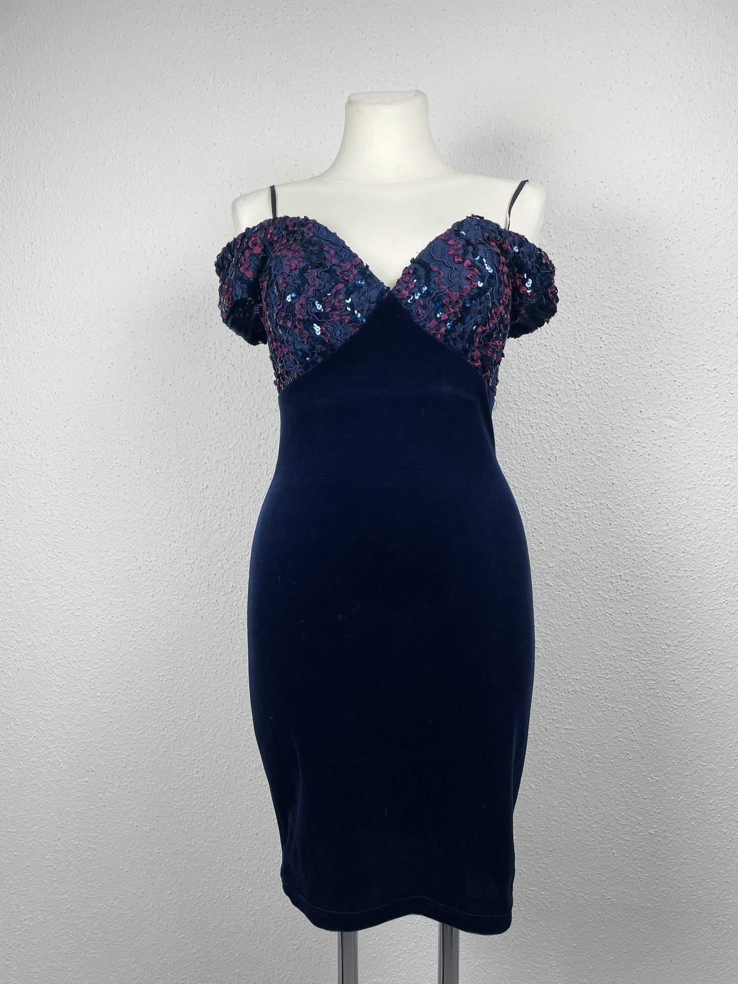Late 80s / early 90s vintage Lagenes velvet sequin cocktail dress.