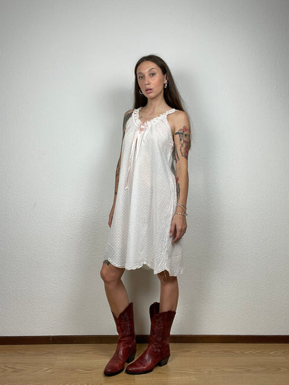 White Cotton Sleeveless Dress with Lace and Bow