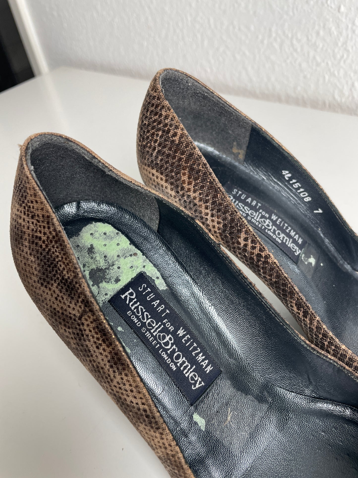 90s Stuart Weitzman for Russell & Bromley Snake Print Pumps