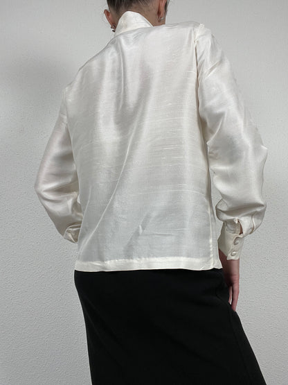 Vintage Ivory Silk Bow Blouse – Size S