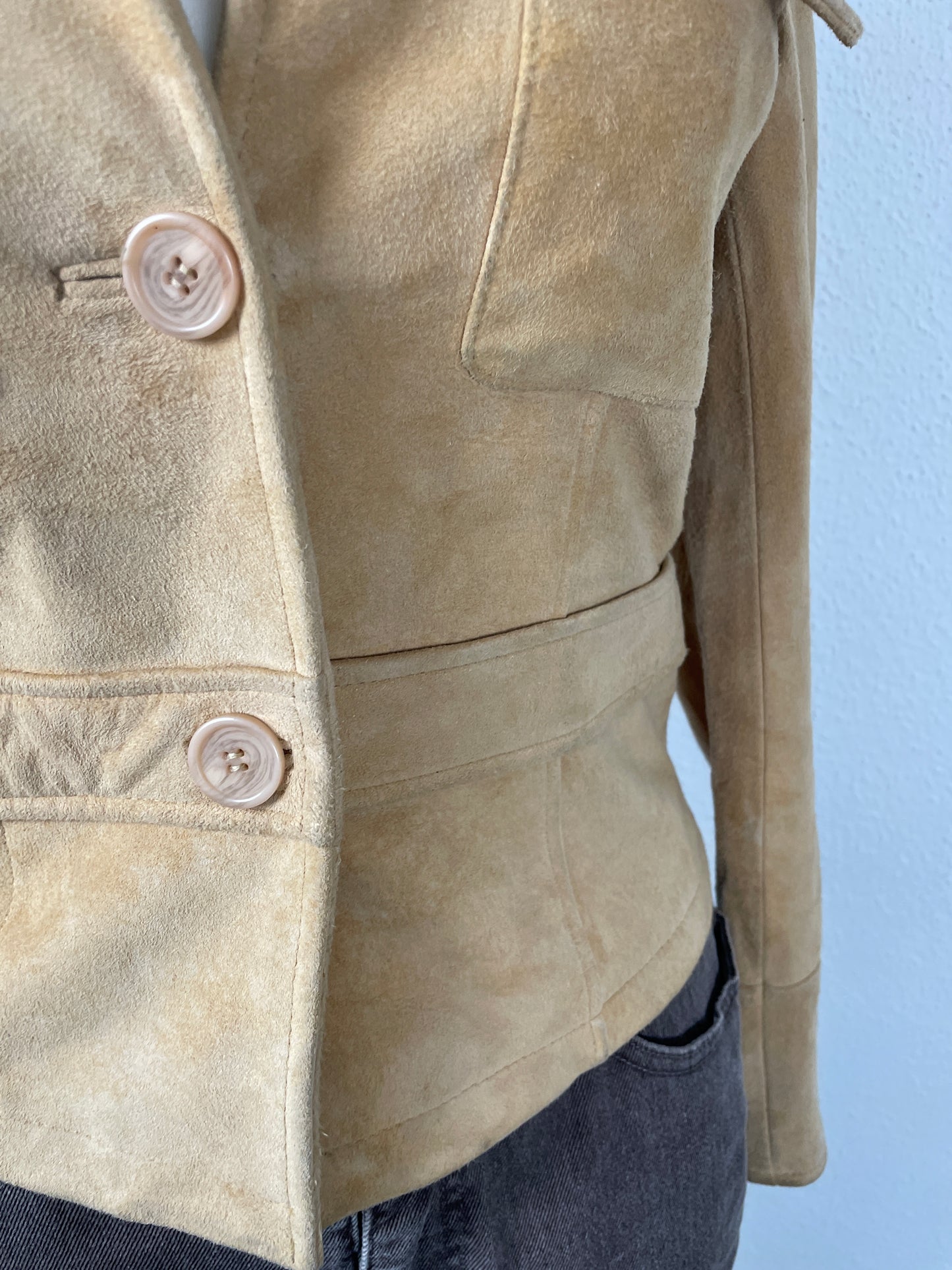 Beige vintage 2000s soft suede fitted jacket