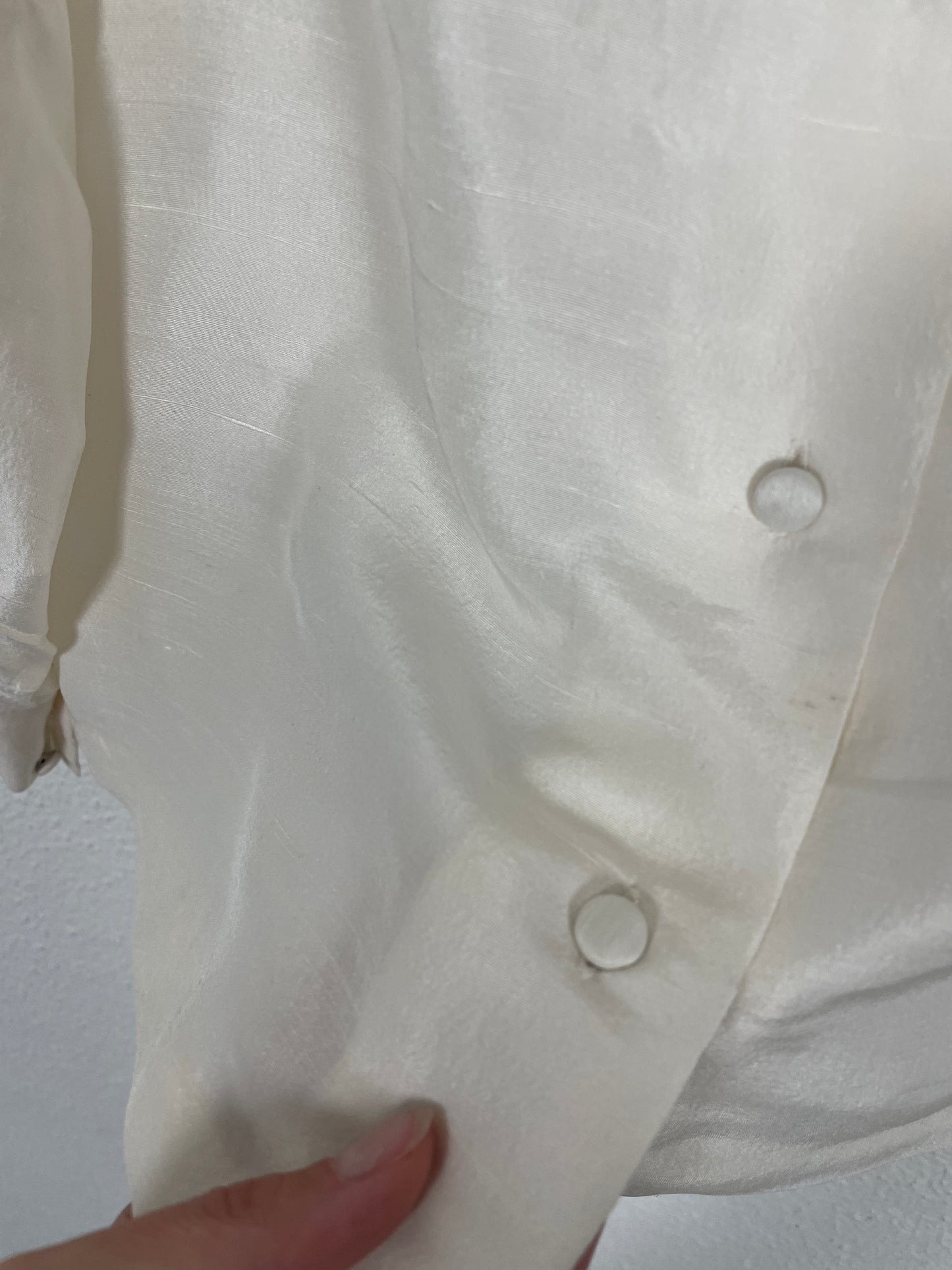 Vintage Ivory Silk Bow Blouse – Size S