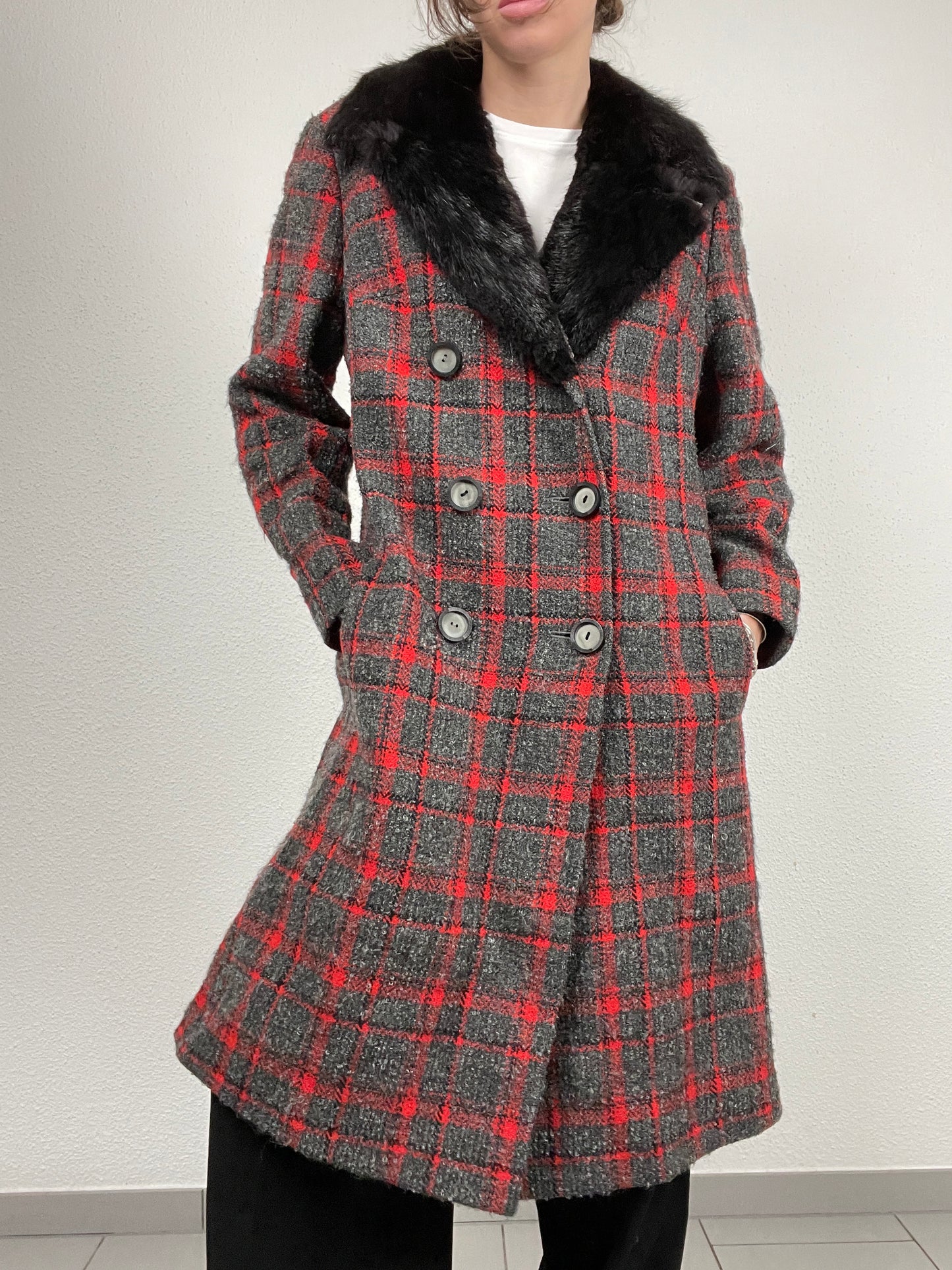 Vintage 1990s grey and red checkered wool coat with faux fur collar
