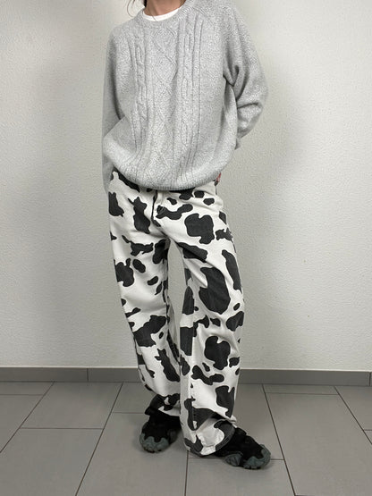 Vintage 1990s light grey cable-knit sweater