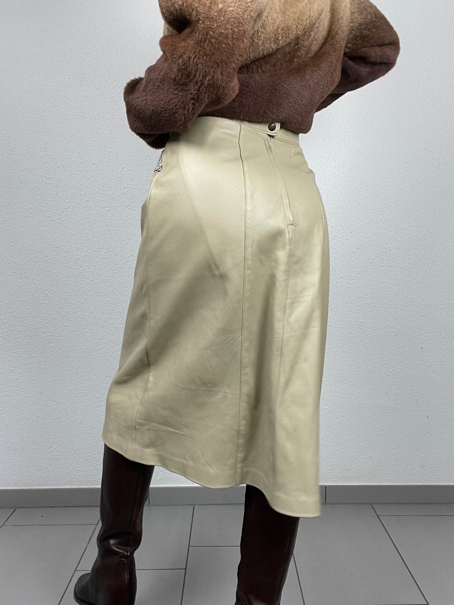 Vintage Leather Midi Skirt – Size S