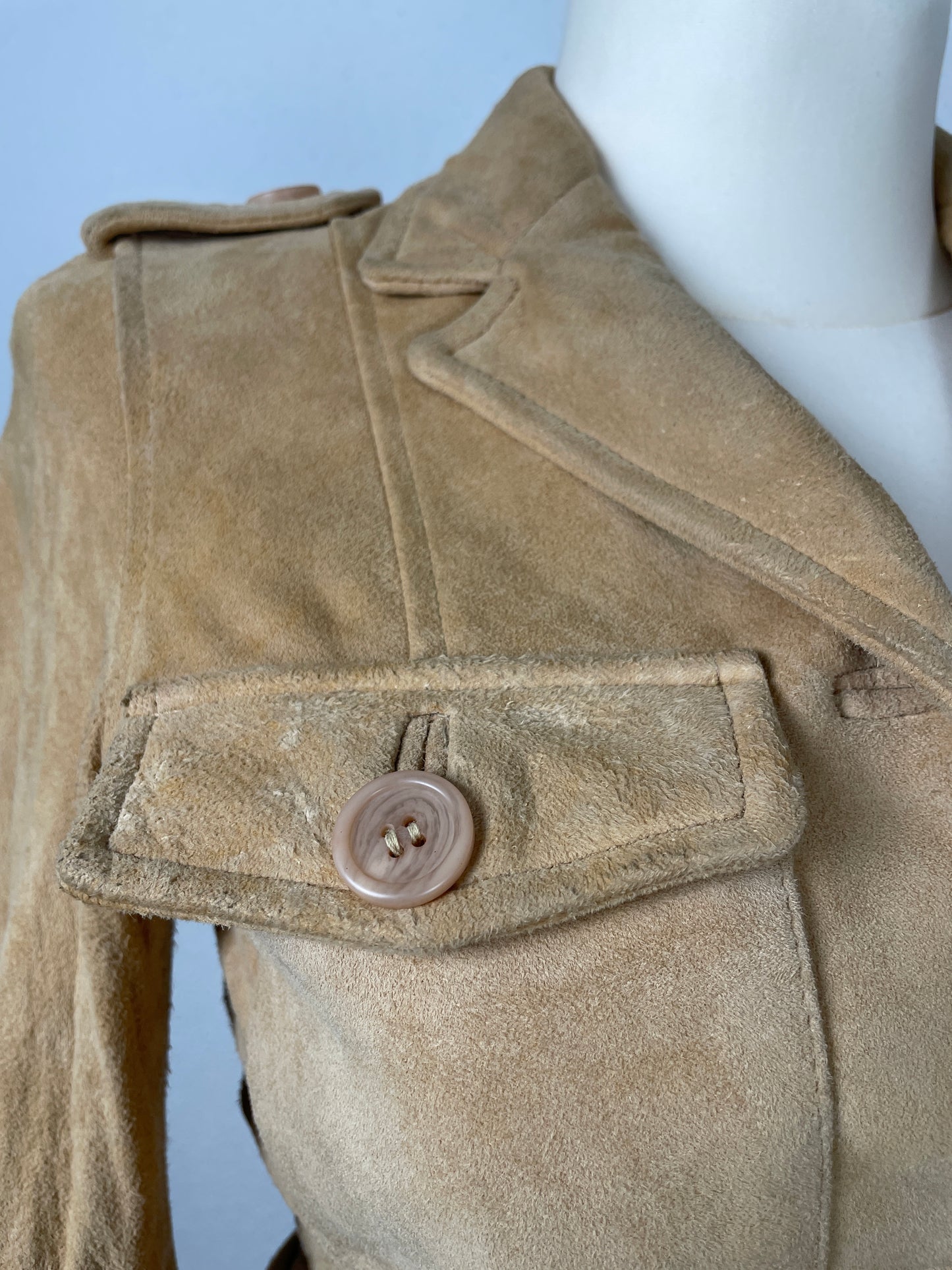 Beige vintage 2000s soft suede fitted jacket