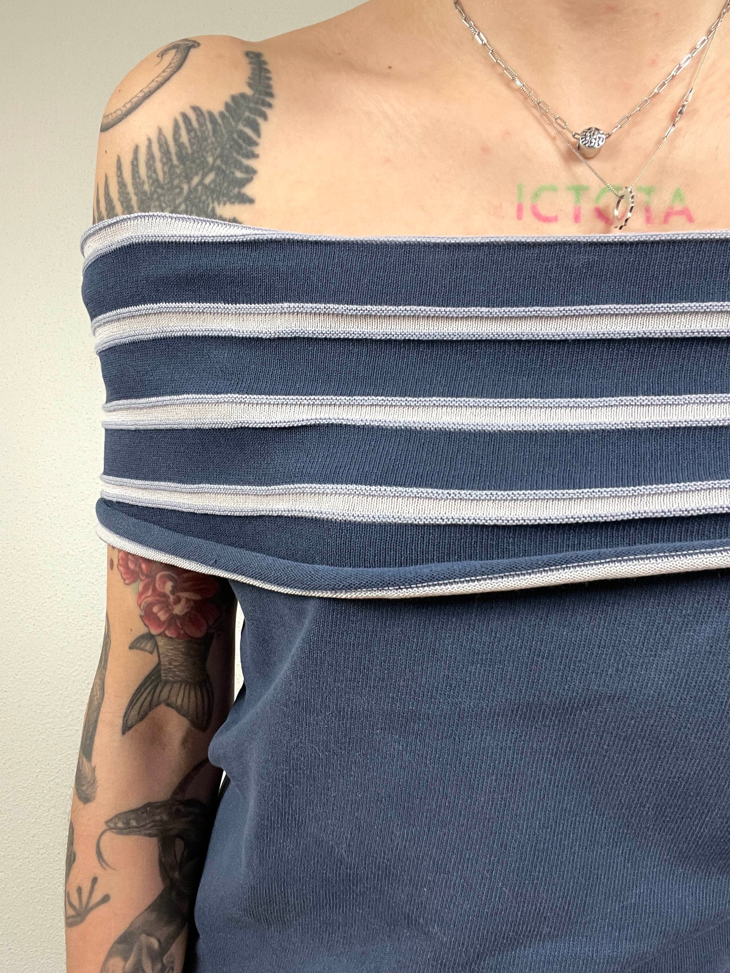 Vintage Sportmax Off-Shoulder Top
