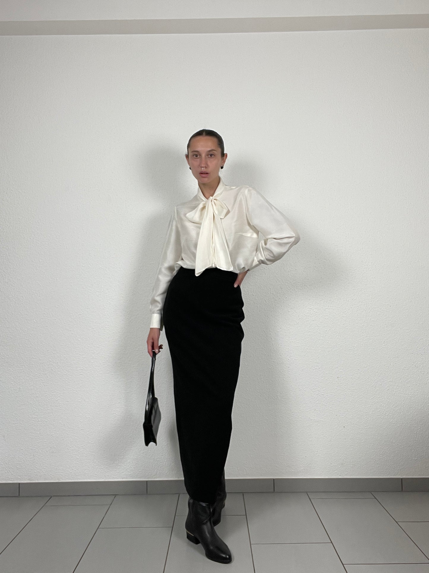 Vintage Ivory Silk Bow Blouse – Size S