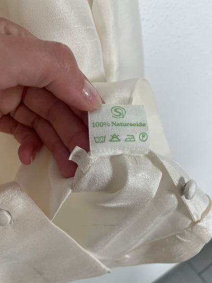Vintage Ivory Silk Bow Blouse – Size S