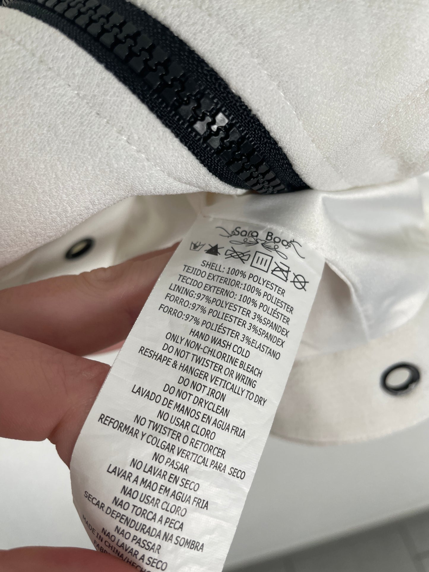 Vintage White Grommet Detail Jacket