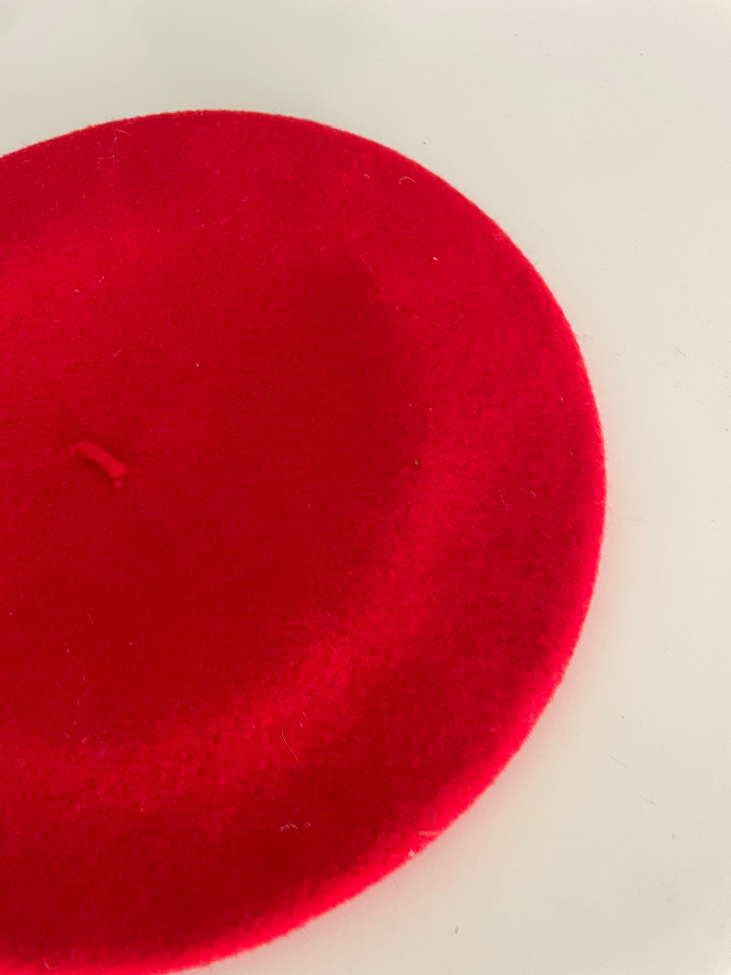 Kangol Modelaine Wool Beret – Vintage Red