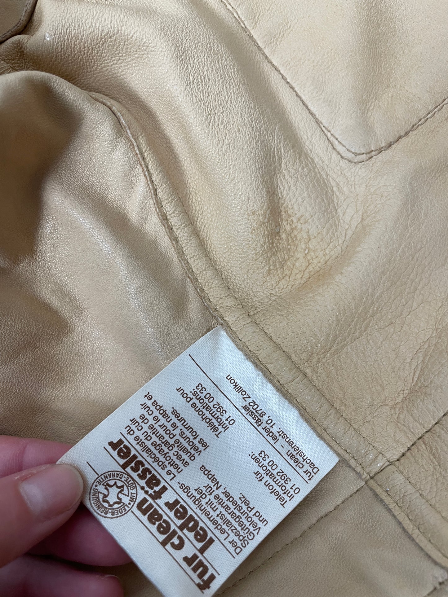 Beige vintage 2000s soft suede fitted jacket