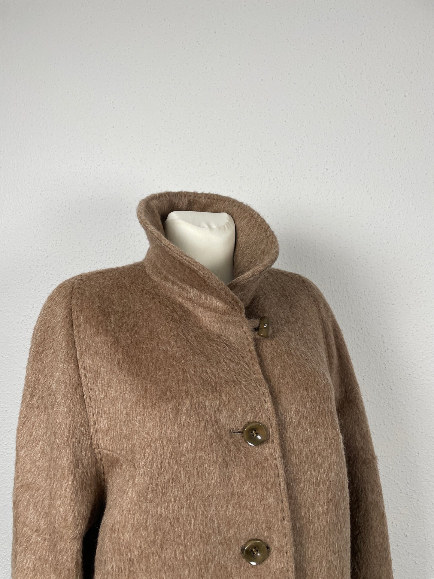 Vintage 70s oversized lama wool coat
