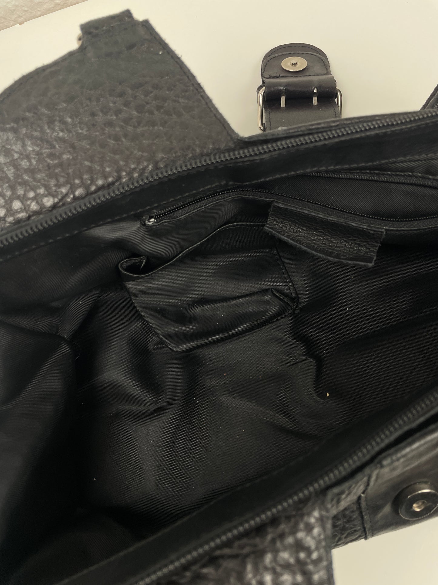 Vintage Y2K Black Leather Bag - 2000s