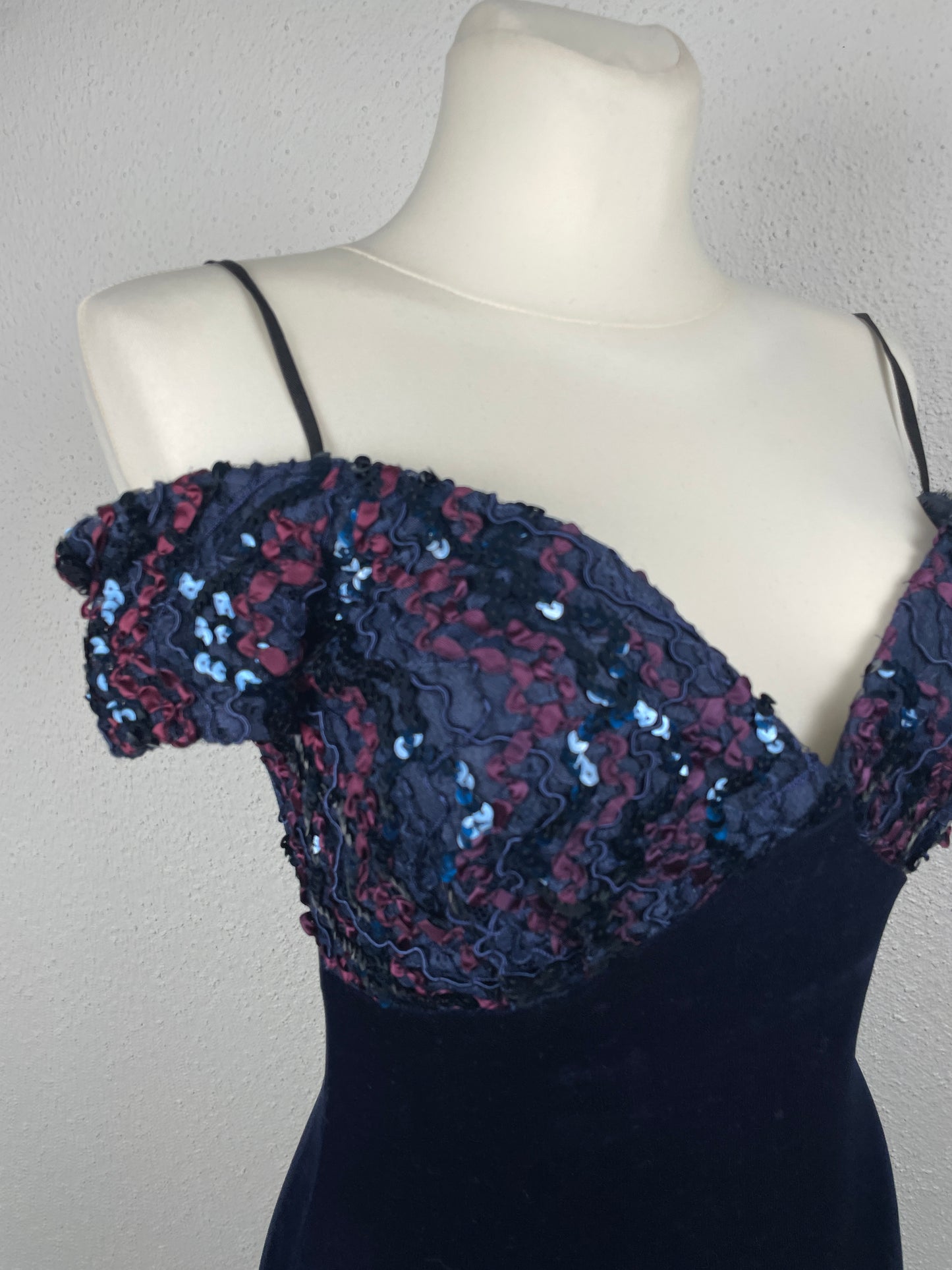 Late 80s / early 90s vintage Lagenes velvet sequin cocktail dress.