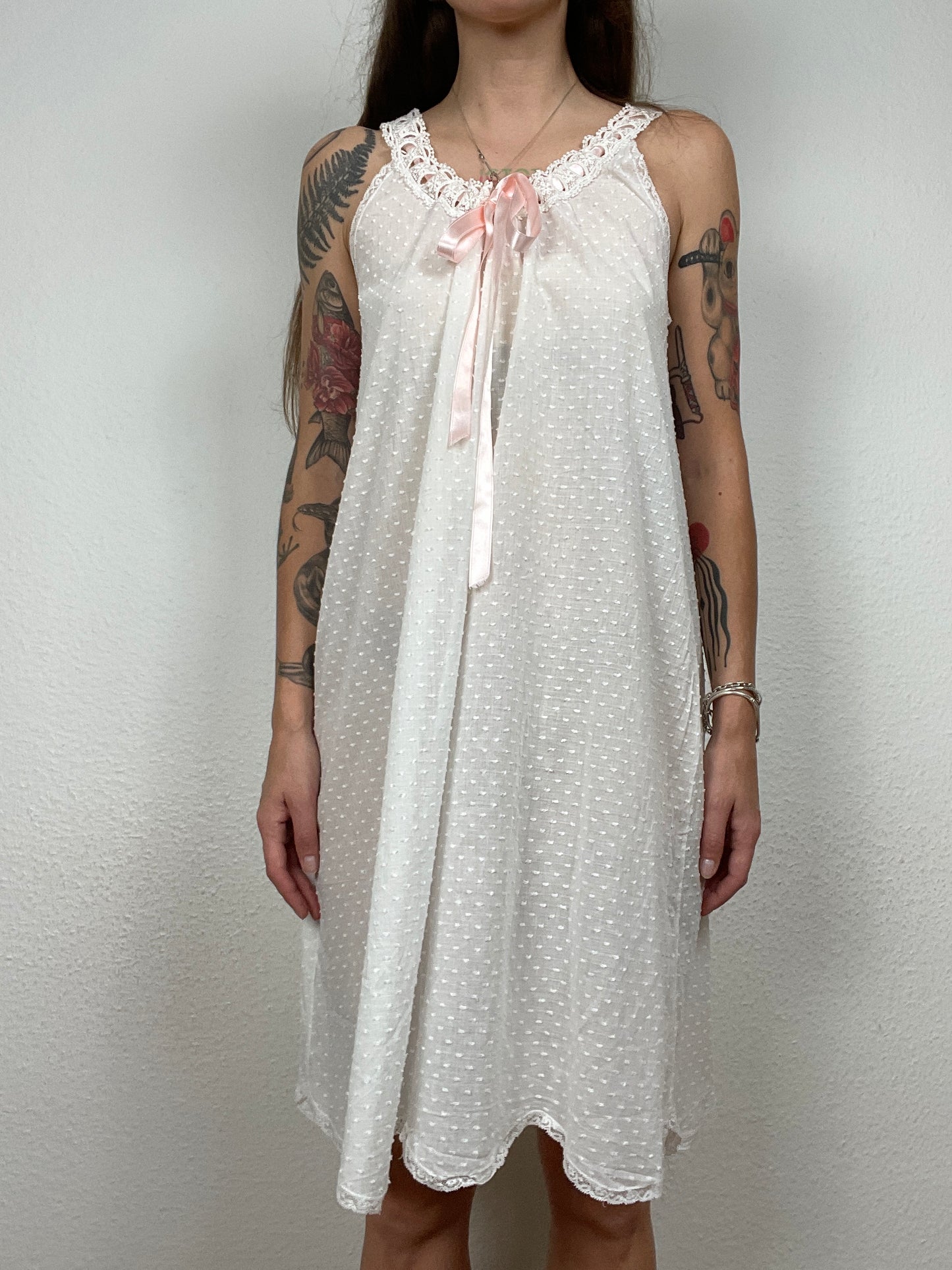 White Cotton Sleeveless Dress with Lace and Bow