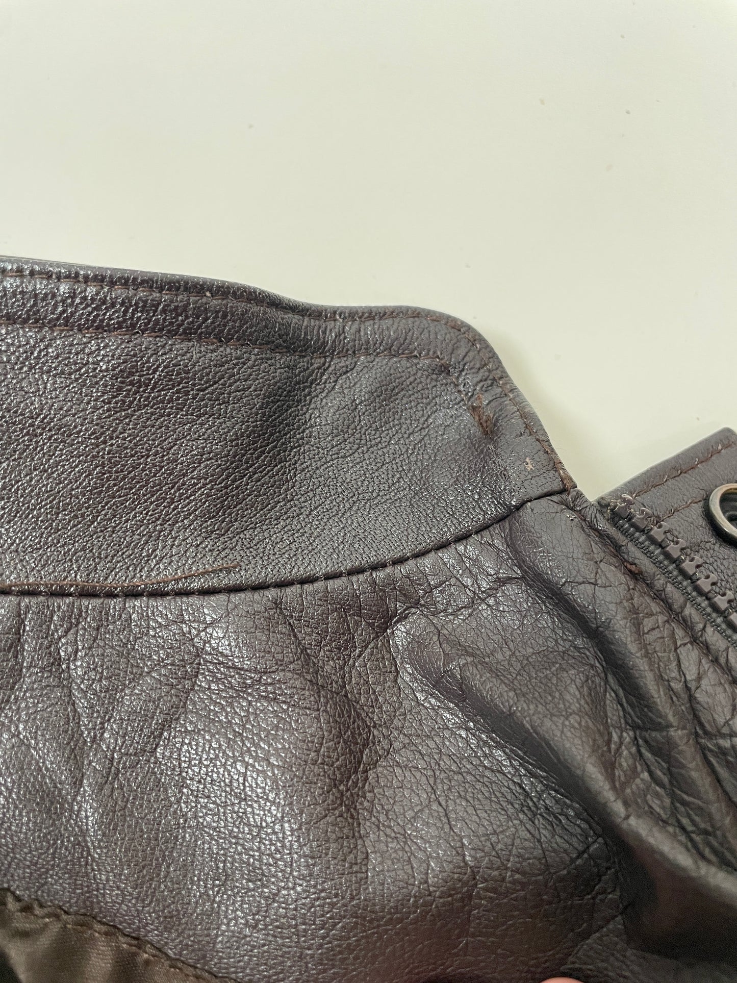 Vintage 80s hard leather brown bomber jacket