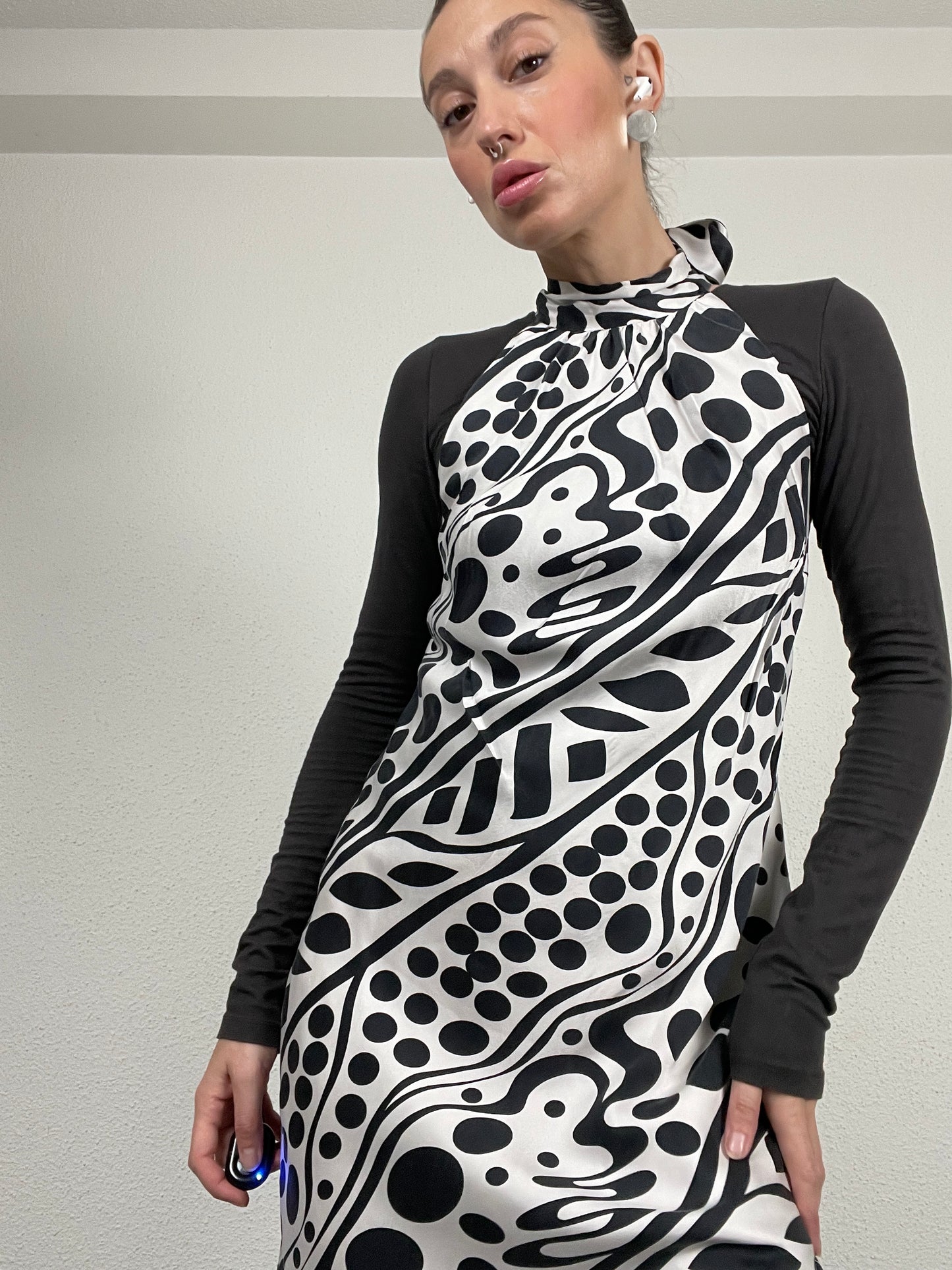Vintage s.Oliver 100% Silk Midi Dress – Abstract Black & White Print – Size 36