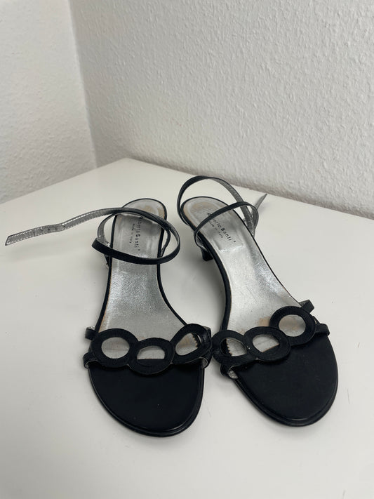 Y2K Black Circle Sandals