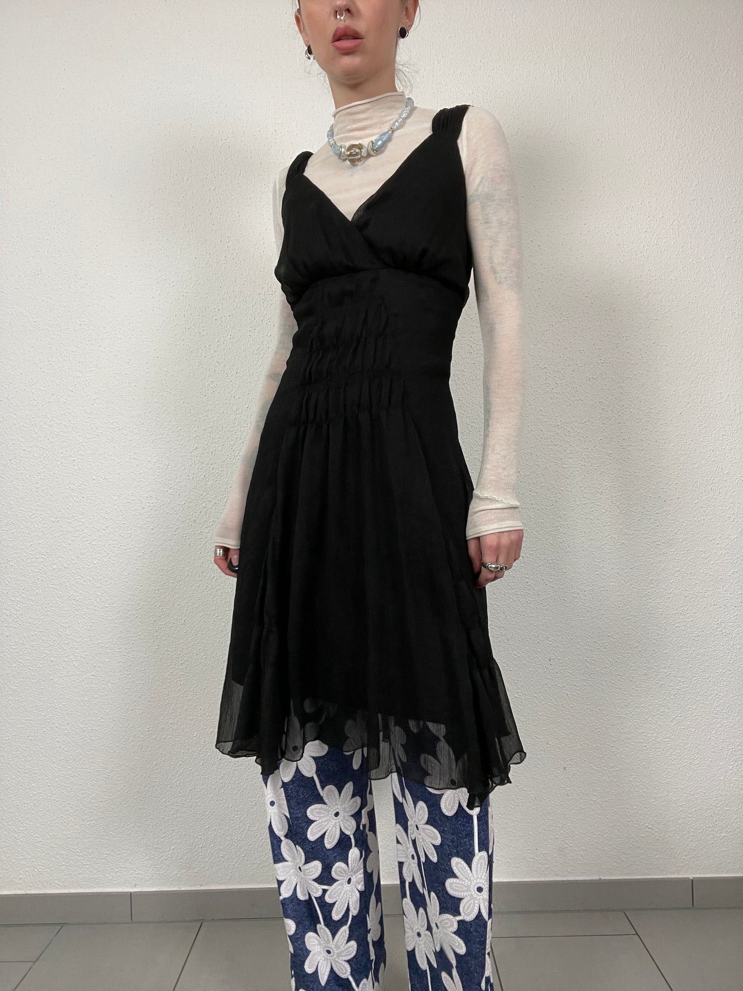 Y2K Ruched Black Midi Dress