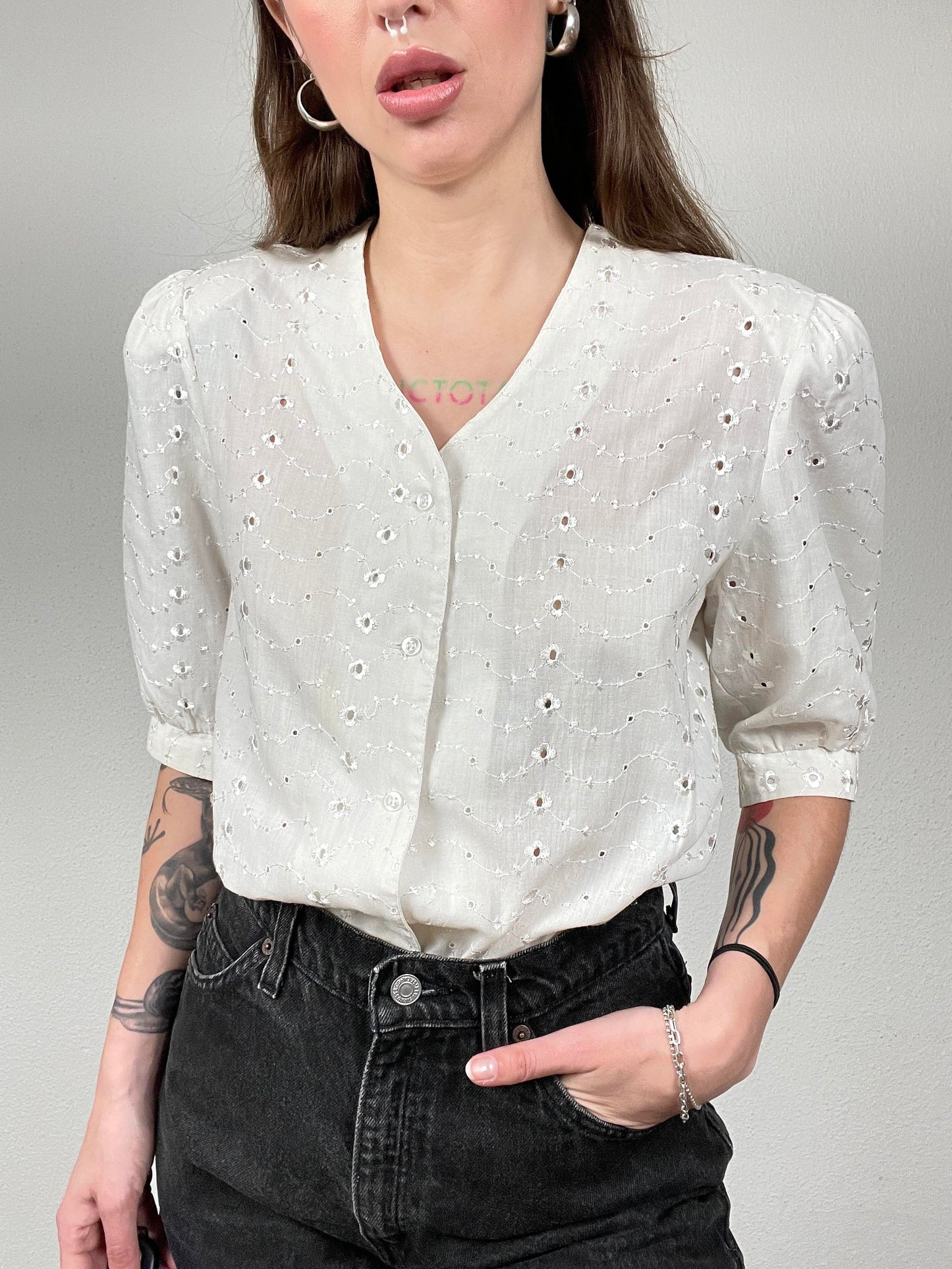 Vintage White Embroidered Blouse