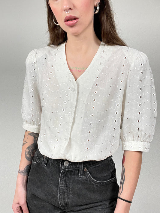 Vintage White Embroidered Blouse