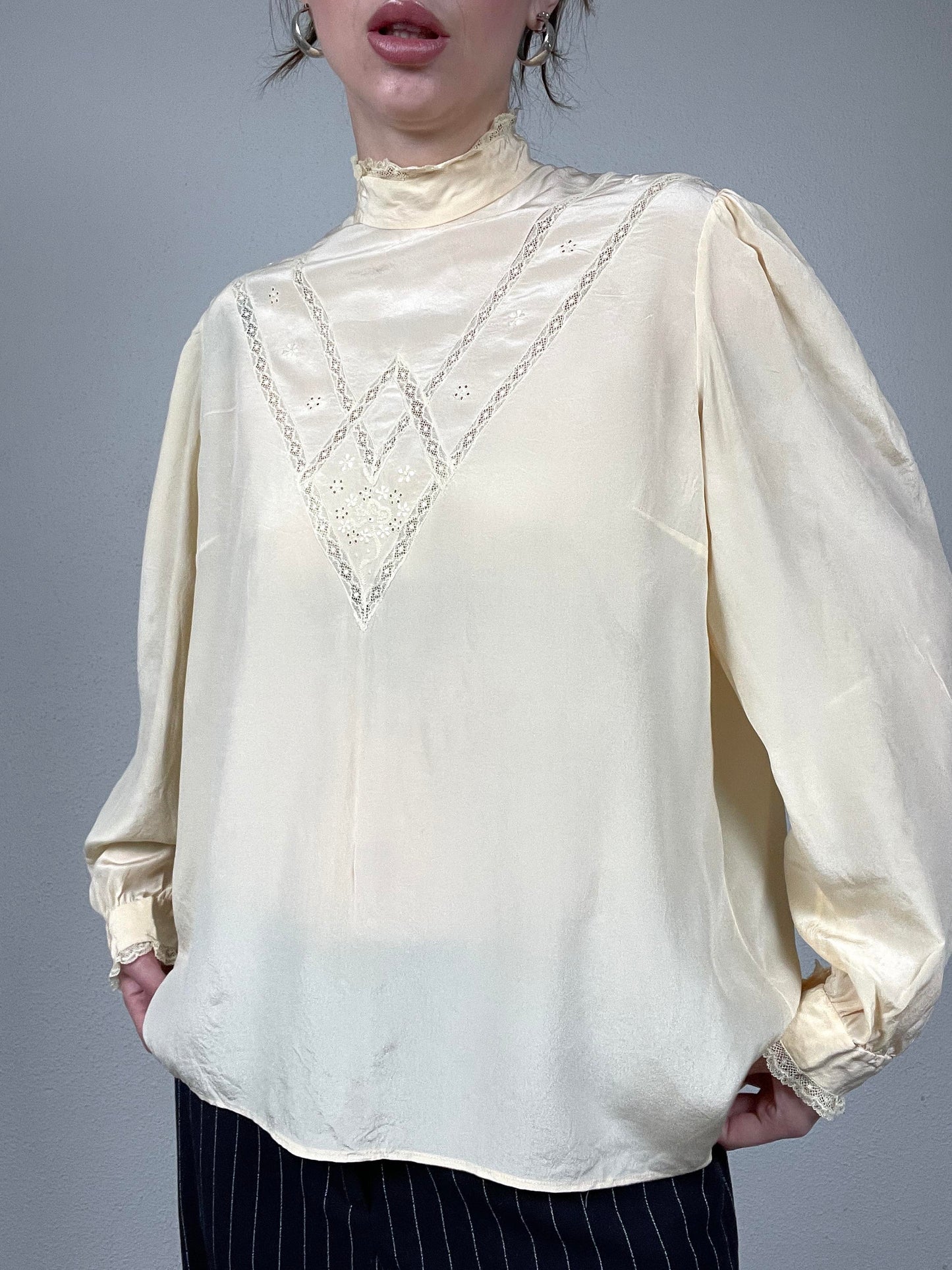 Vintage silk Blouse