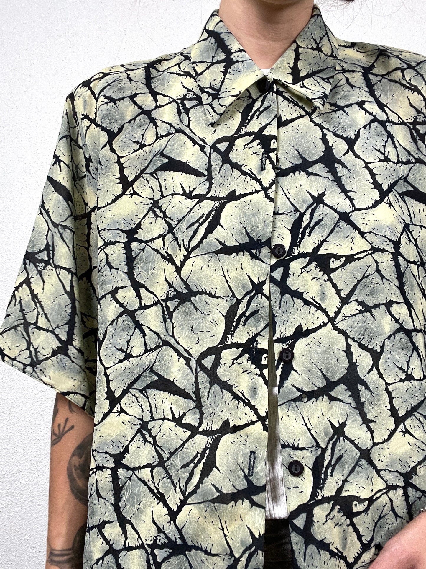 Vintage Abstract Leaf Print Shirt