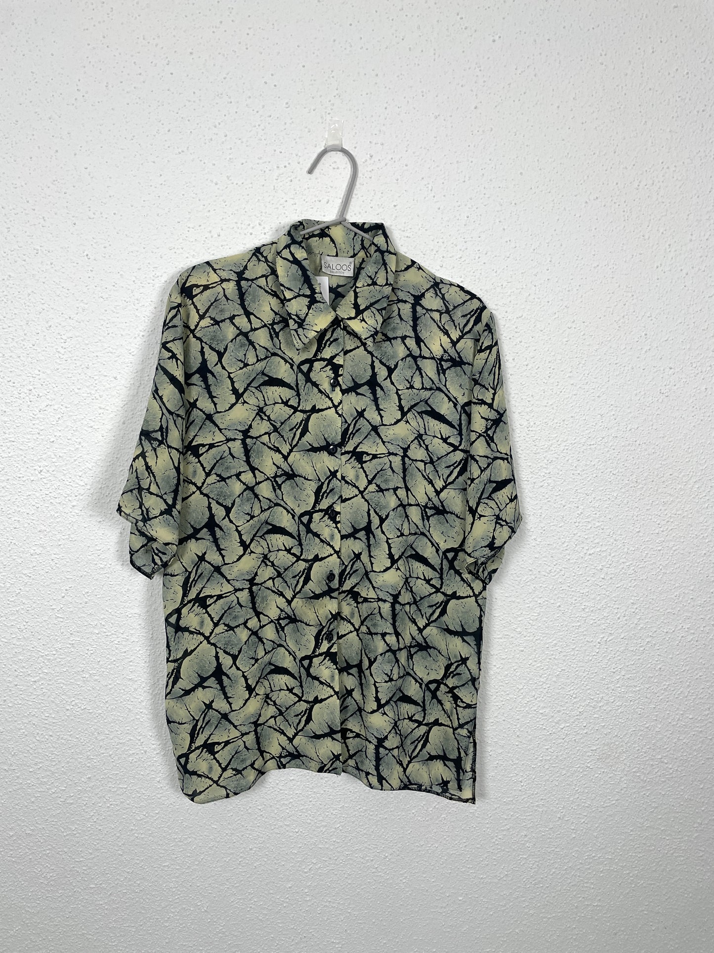 Vintage Abstract Leaf Print Shirt