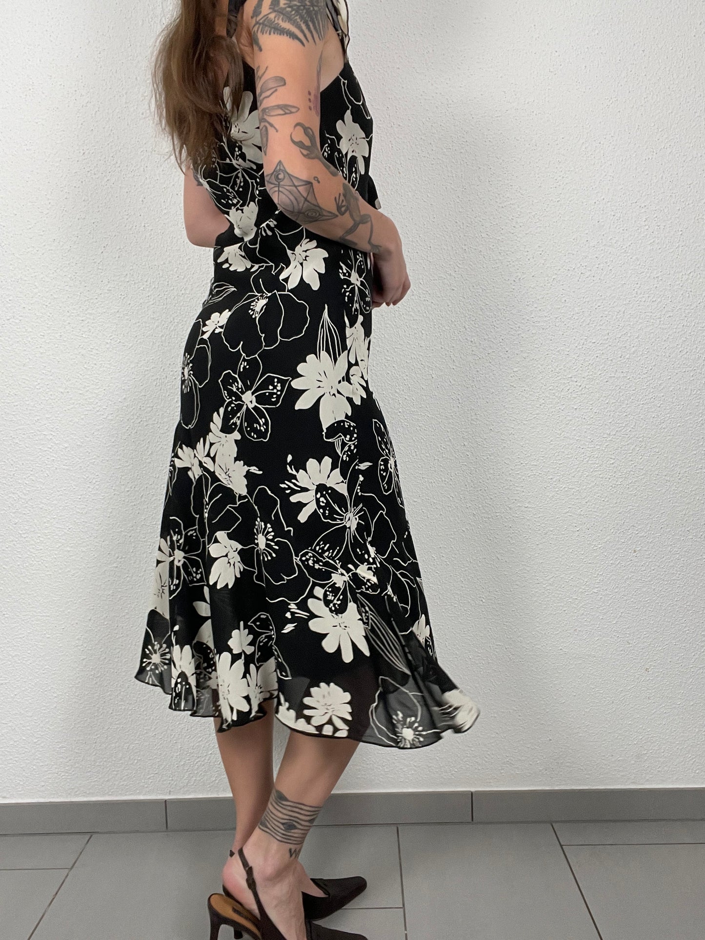 Y2K Black & White Floral Midi Dress